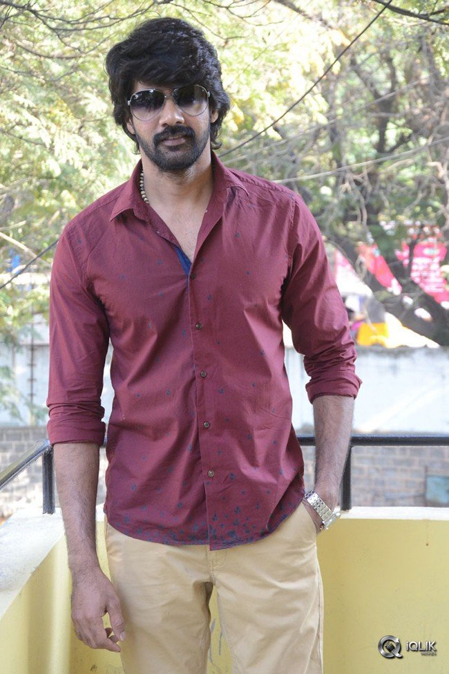 Naveen-Chandra-Pressmeet